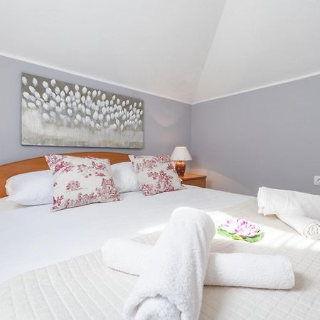 Apartments by the sea Baska Voda, Makarska - 17570 Rum bild