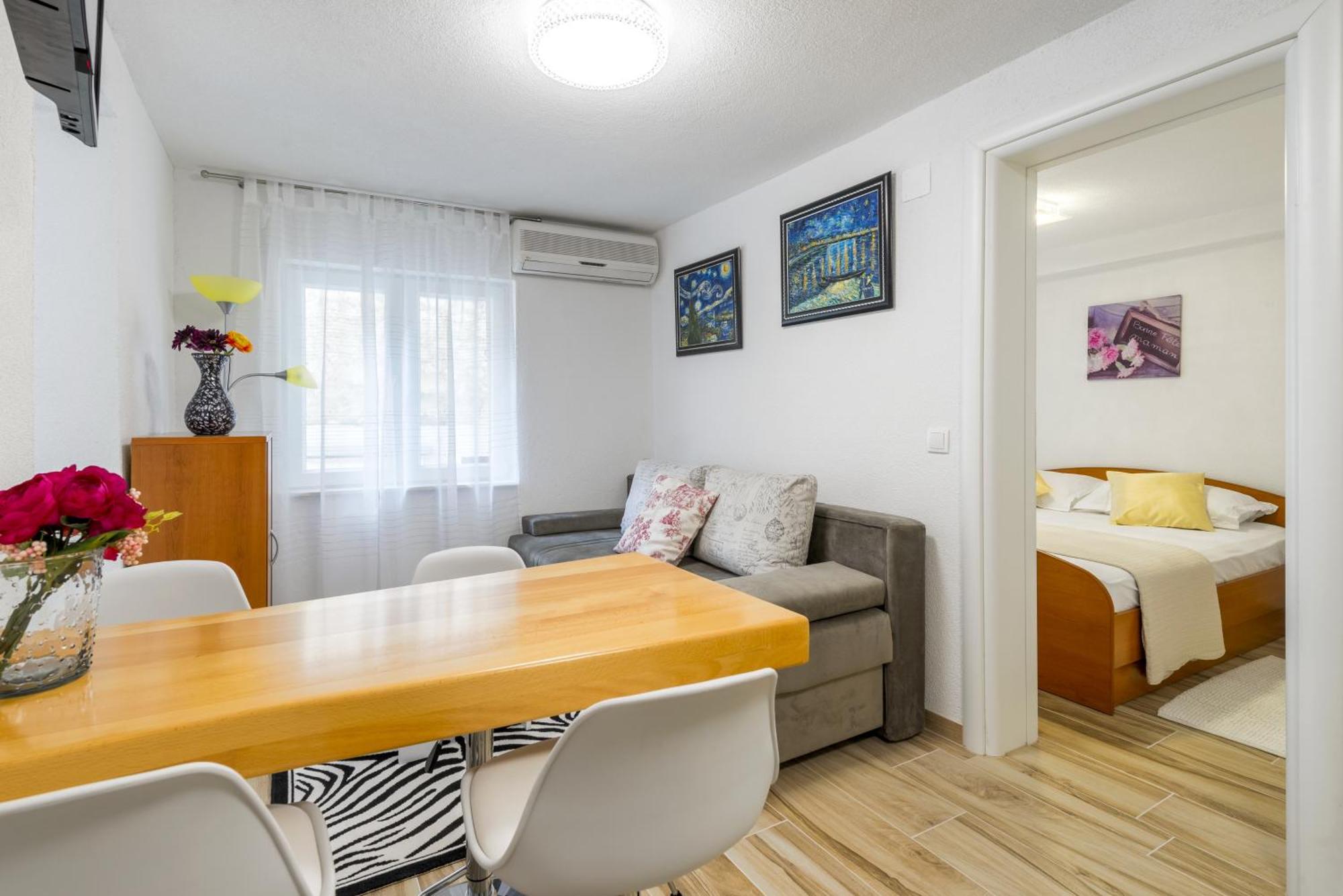 Apartments by the sea Baska Voda, Makarska - 17570 Rum bild