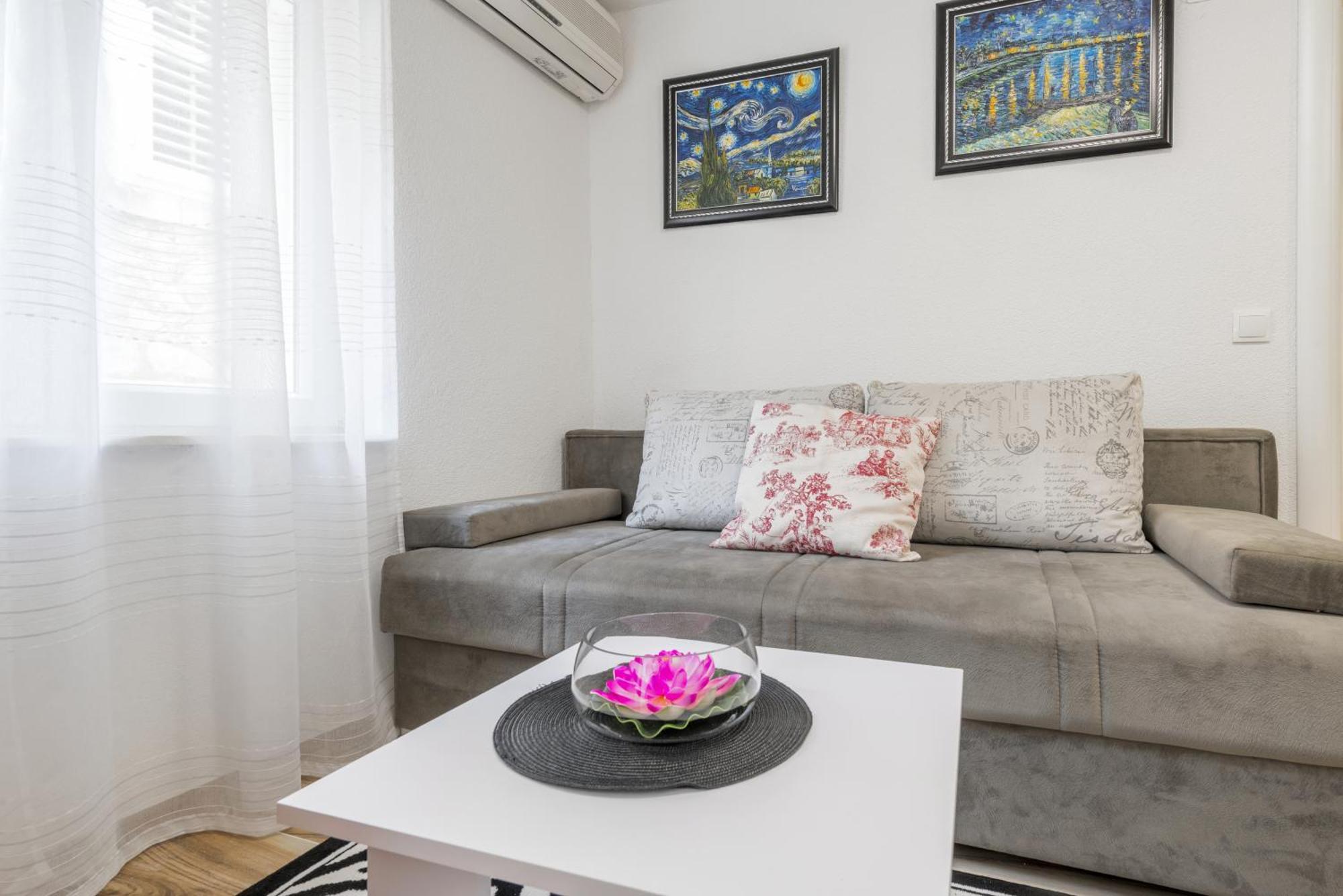 Apartments by the sea Baska Voda, Makarska - 17570 Rum bild